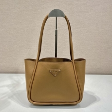 Prada Tote Bags